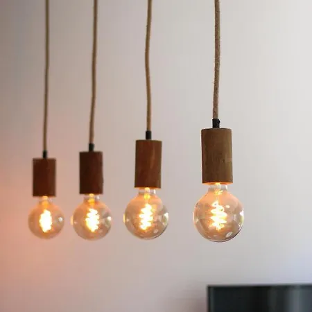 Sammy's Place - Cozy For Two With Abundant Sunlight And Natural Vibes 스플리트