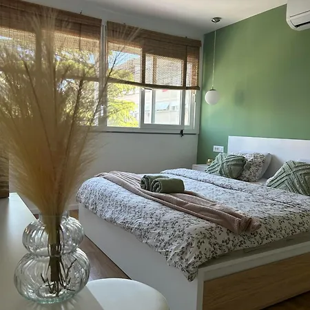 Sammy's Place - Cozy For Two With Abundant Sunlight And Natural Vibes Split